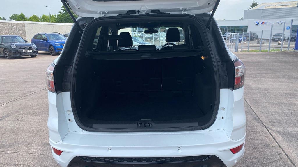 Ford Kuga St-line WA68ZPM White #4