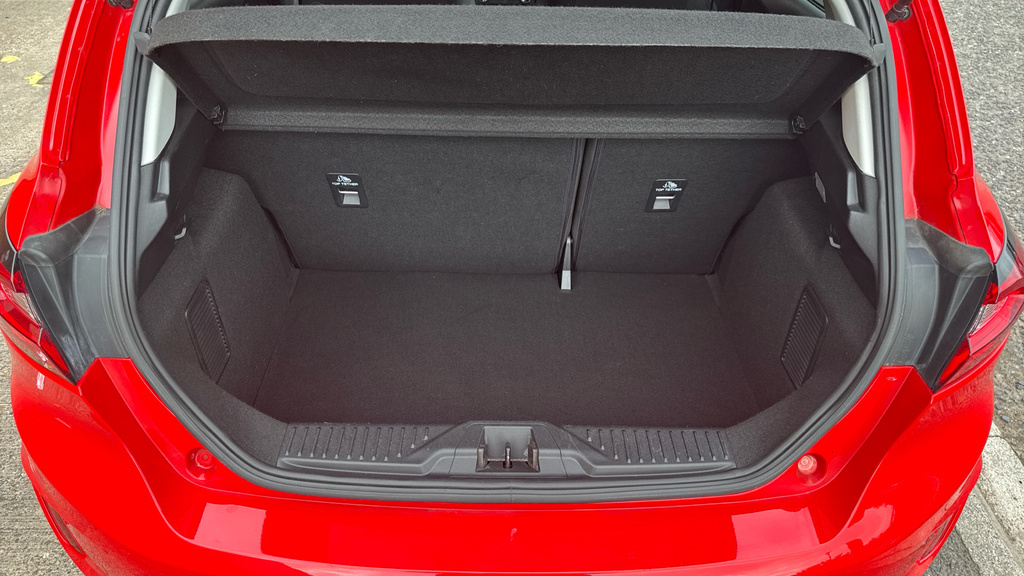 Ford Fiesta Trend Red #4