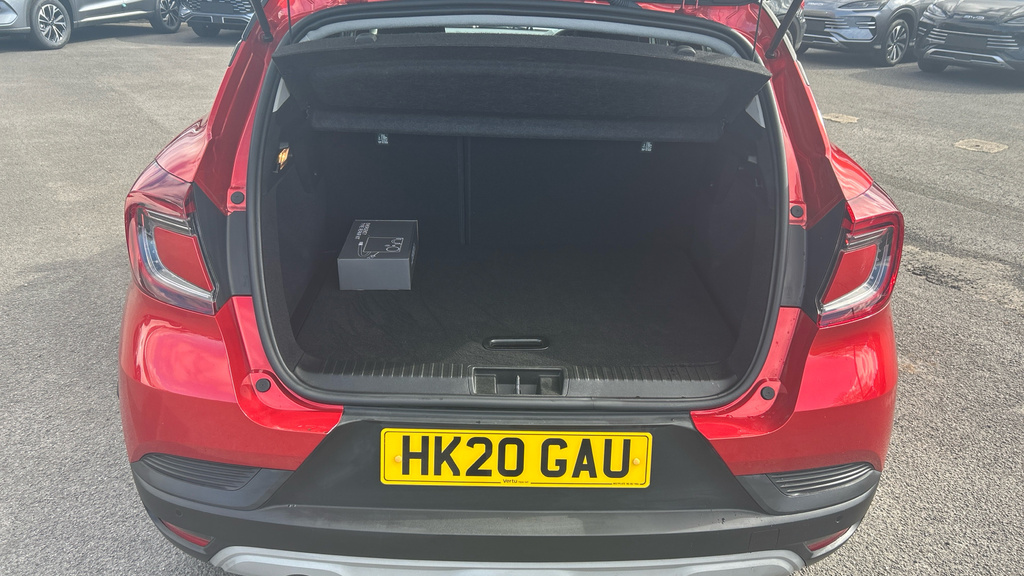 Renault Captur Iconic Black #4