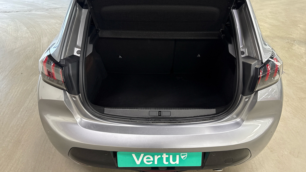 Peugeot 208 Gt Line CV70XNE Grey #4