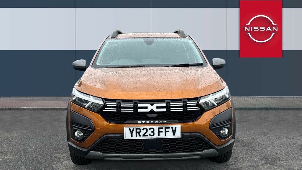 Dacia Sandero Stepway Journey YR23FFV Orange #3