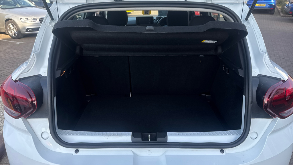 Dacia Sandero Stepway Journey White #4