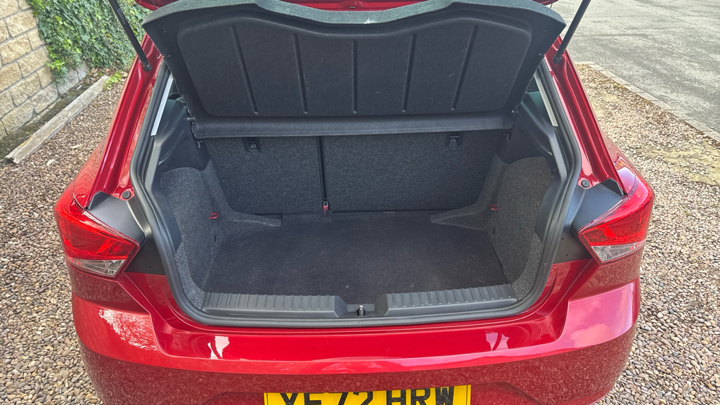 Seat Ibiza Se Edition YE72HRW Red #4
