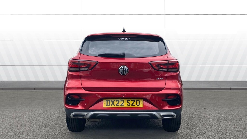MG ZS Exclusive Red #6