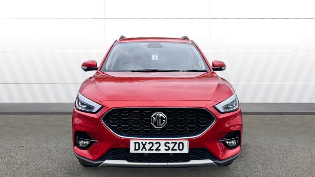 MG ZS Exclusive Red #3