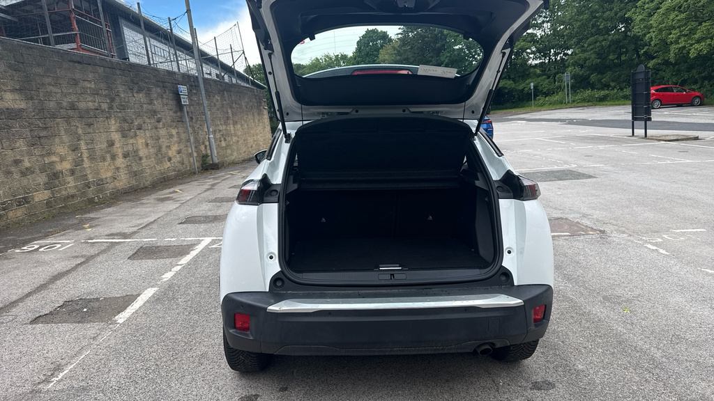 Peugeot 2008 Active Premium HN71ATU White #4