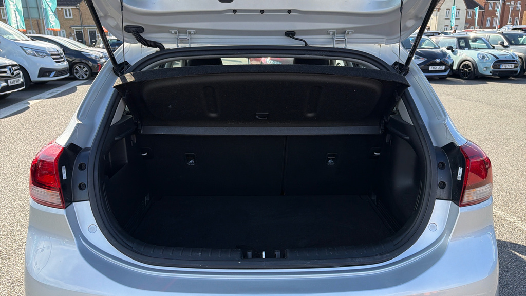 Kia RIO 2 Silver #4