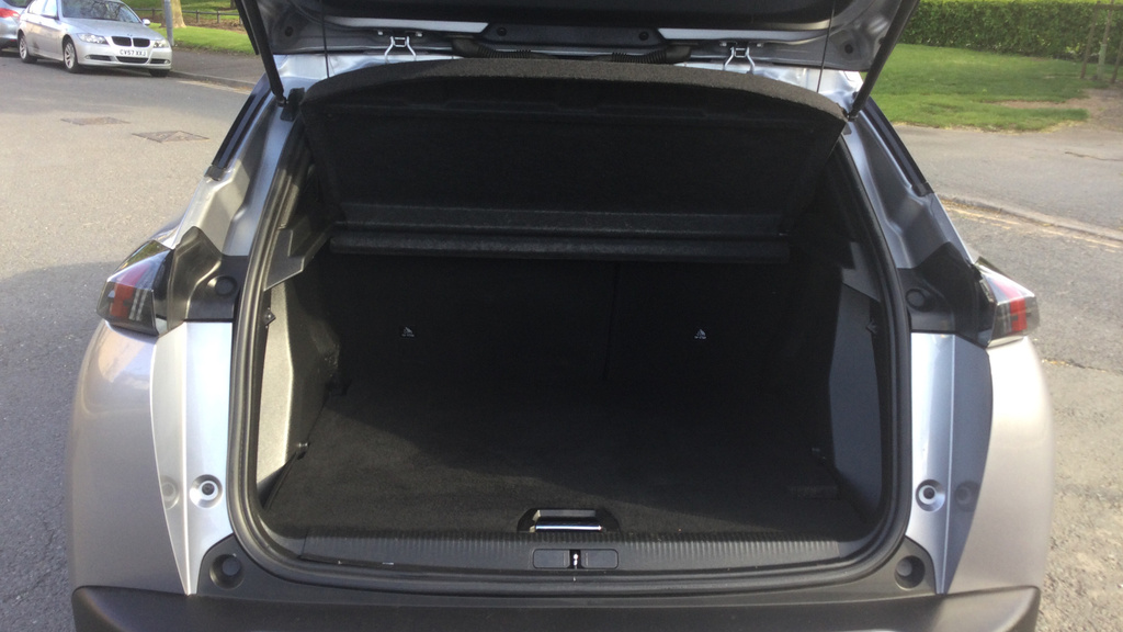 Peugeot 2008 Allure Grey #4