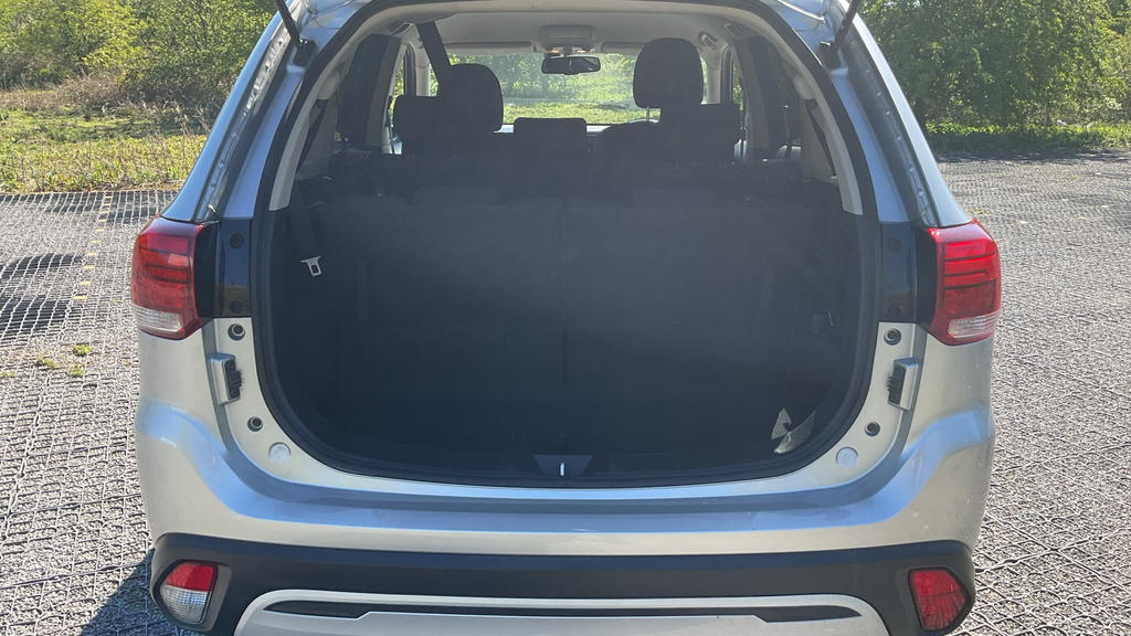 Mitsubishi Outlander Juro Silver #4