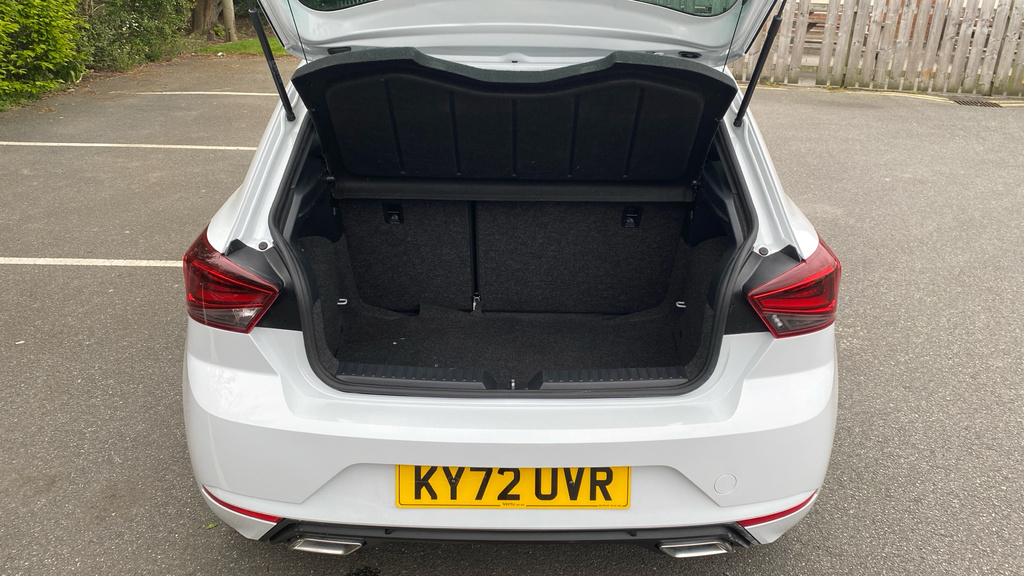 Seat Ibiza Fr Sport KY72UVR White #4