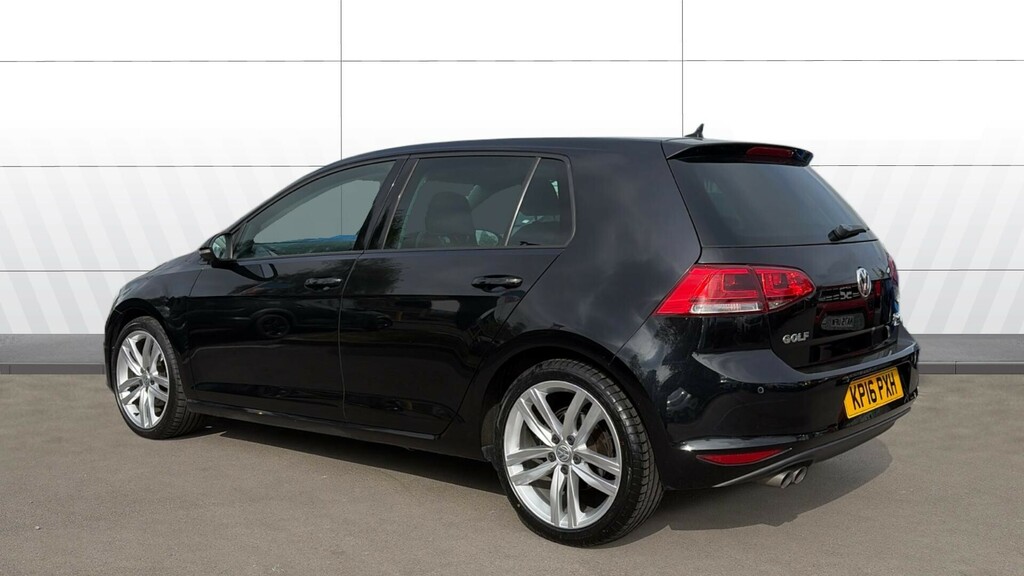 Volkswagen Golf Gt Edition Black #2