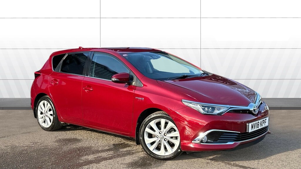 Toyota Auris Excel Red