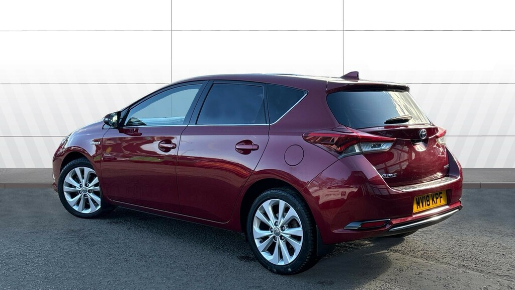 Toyota Auris Excel Red #2