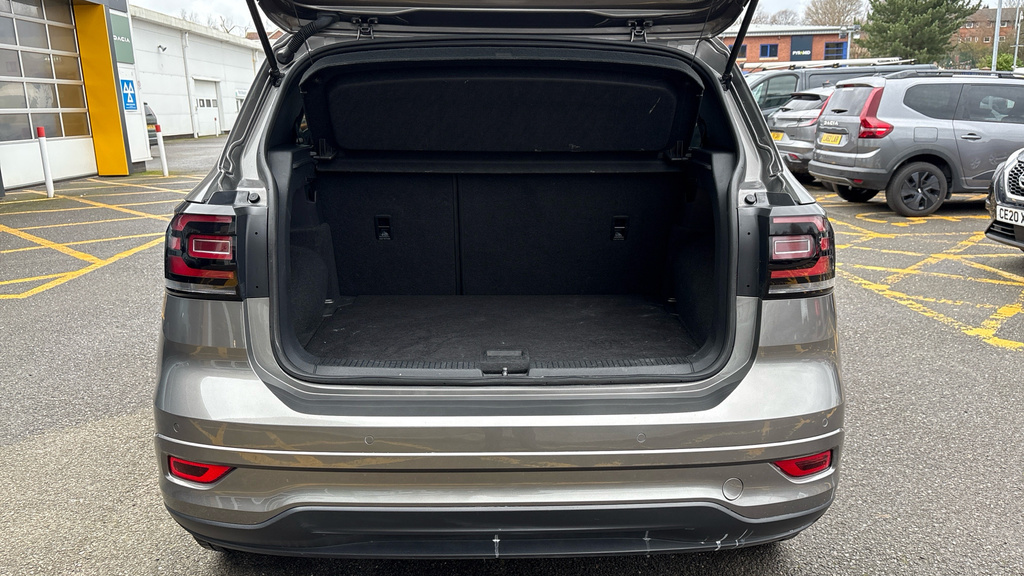 Volkswagen T-Cross R-line AV21POJ Grey #4