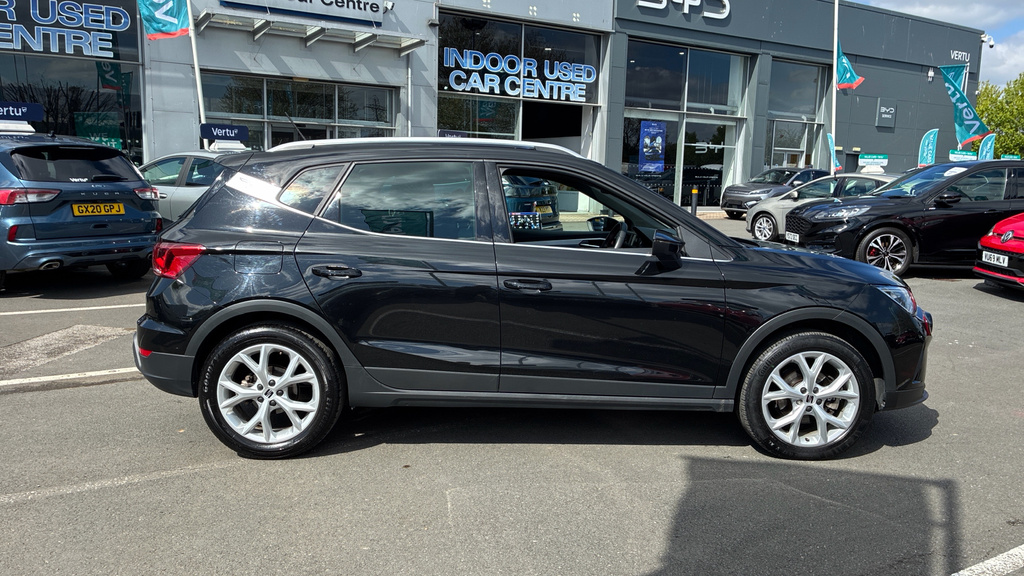 Seat Arona Fr Black #4
