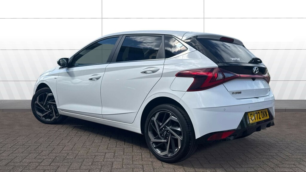 Hyundai I20 Premium CV72OKW White #2