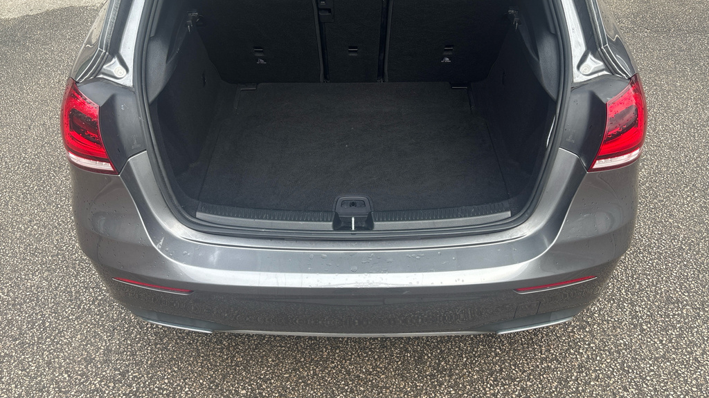 Mercedes-Benz A Class Amg Line KD19LJZ Grey #4