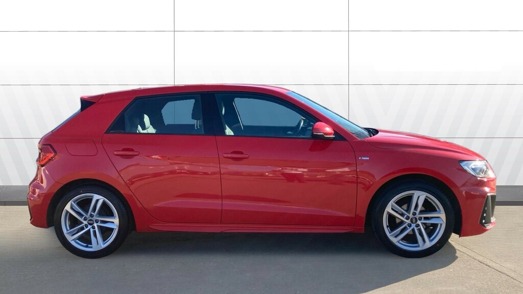 Audi A1 S Line RF21ZXB Red #5