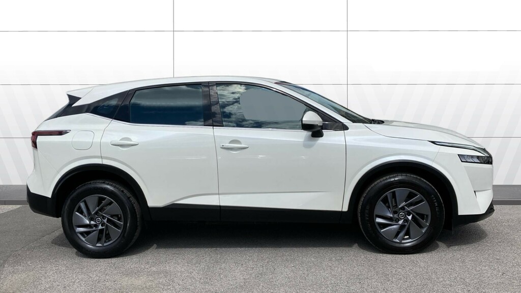 Nissan Qashqai Acenta Premium YC71LXZ White #5