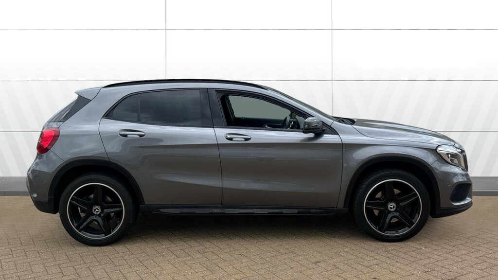 Mercedes-Benz GLA Class Amg Line YM66WRJ Grey #5