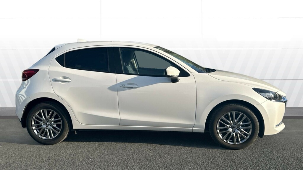 Mazda 2 Gt Sport White #5