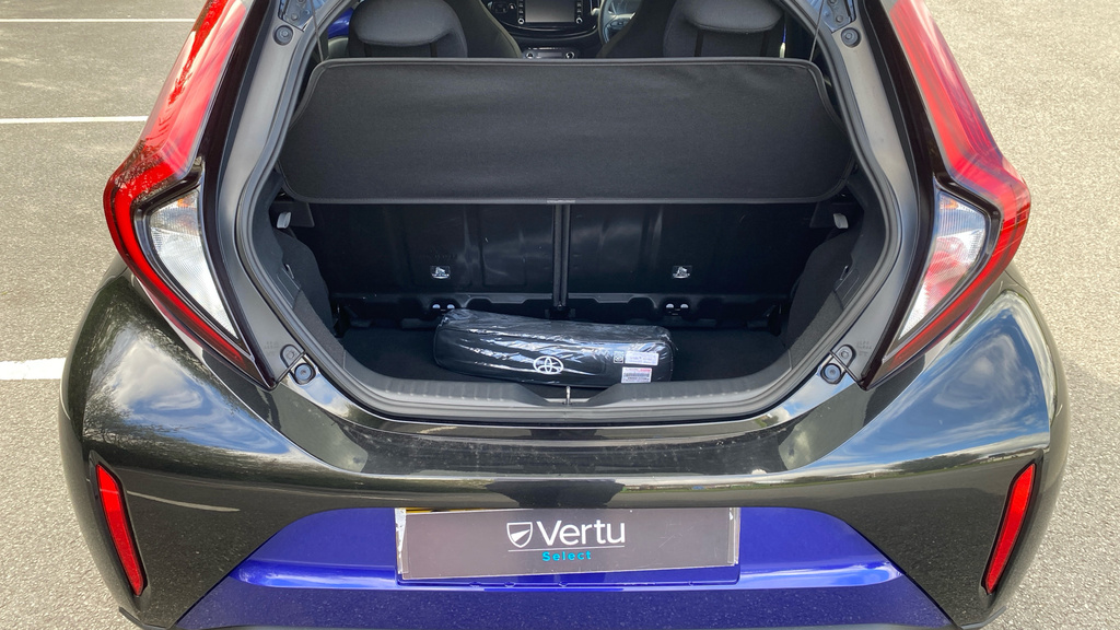 Toyota Aygo X Edge Blue #4
