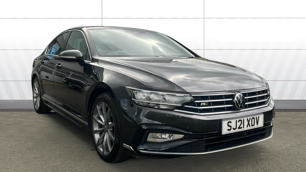 Volkswagen Passat R-line Grey