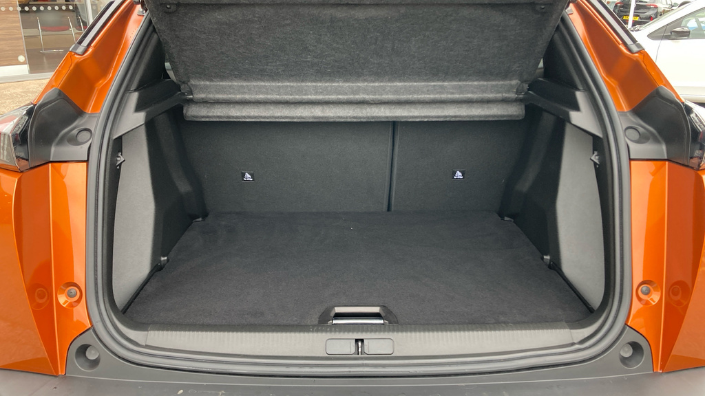 Peugeot 2008 Gt Orange #4
