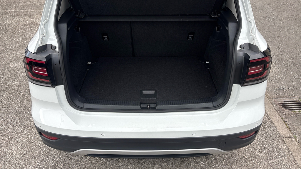 Volkswagen T-Cross Black Edition YJ72AEH White #4