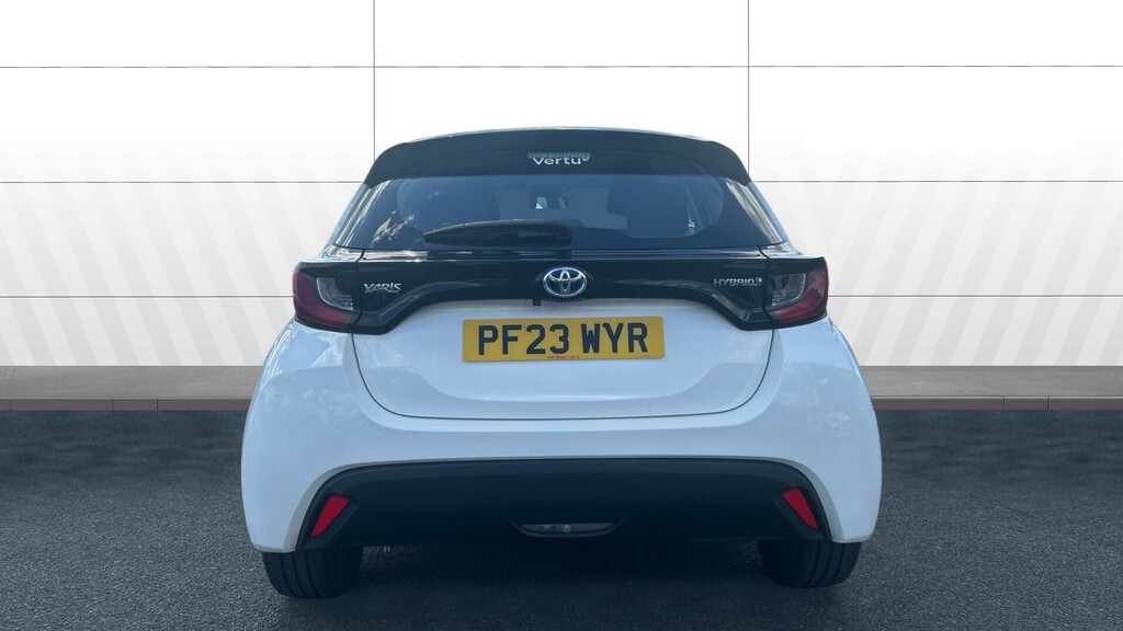 Toyota Yaris Icon PF23WYR White #6