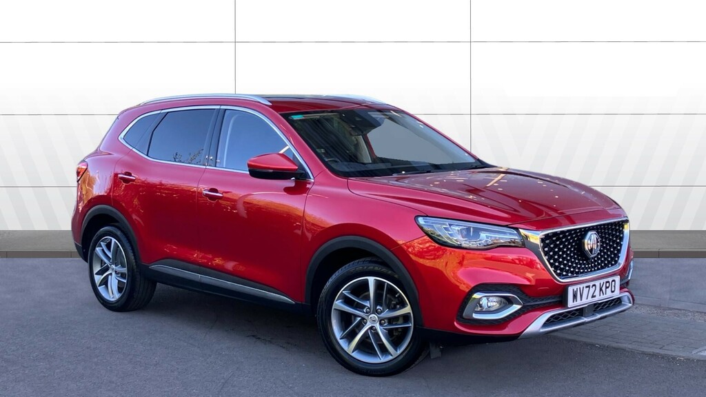 MG HS Exclusive Red
