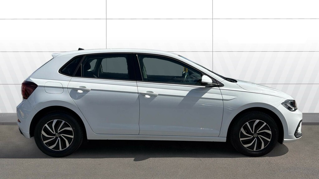 Volkswagen Polo Life WJ22OWK White #5