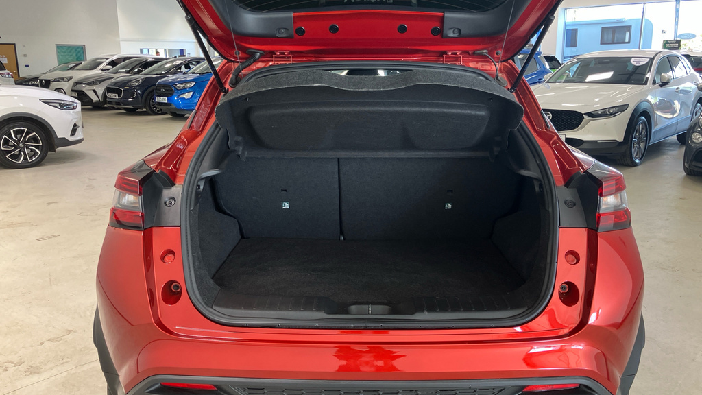 Nissan Juke N-connecta FH72WHD Red #4