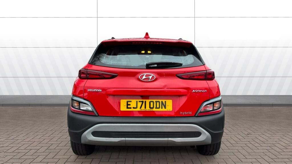 Hyundai Kona Se Connect Red #6