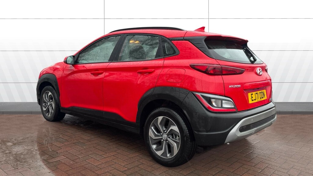 Hyundai Kona Se Connect Red #2