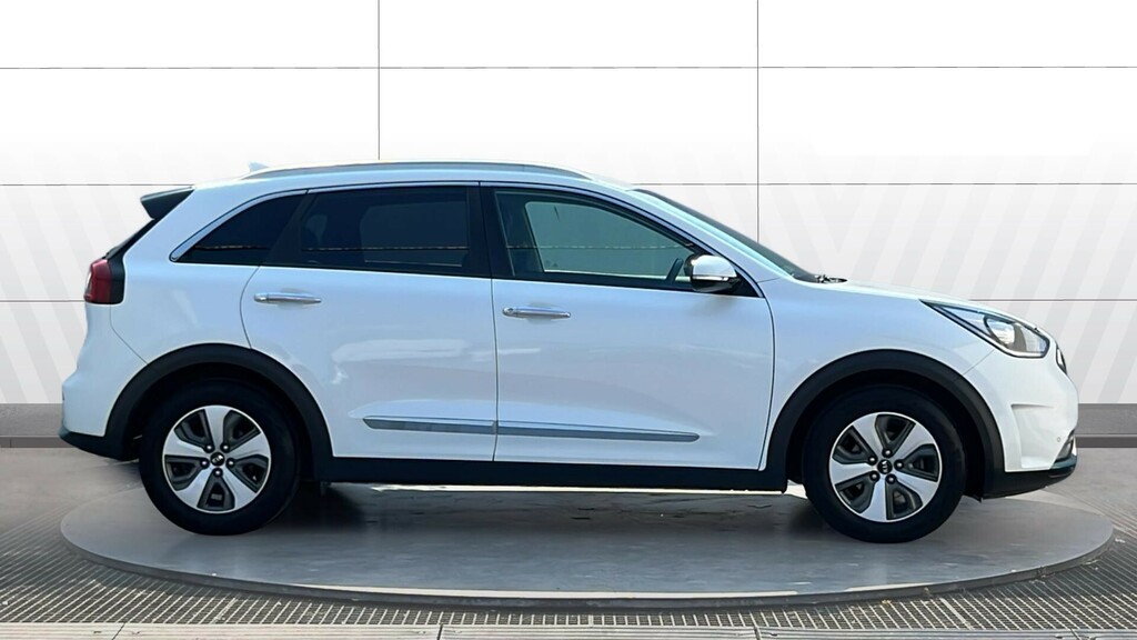 Kia Niro 3 RN19TYK White #5
