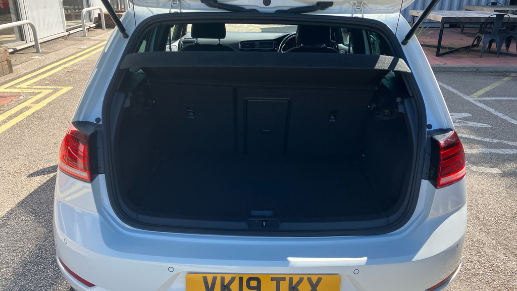 Volkswagen Golf R-line VK19TKX White #4