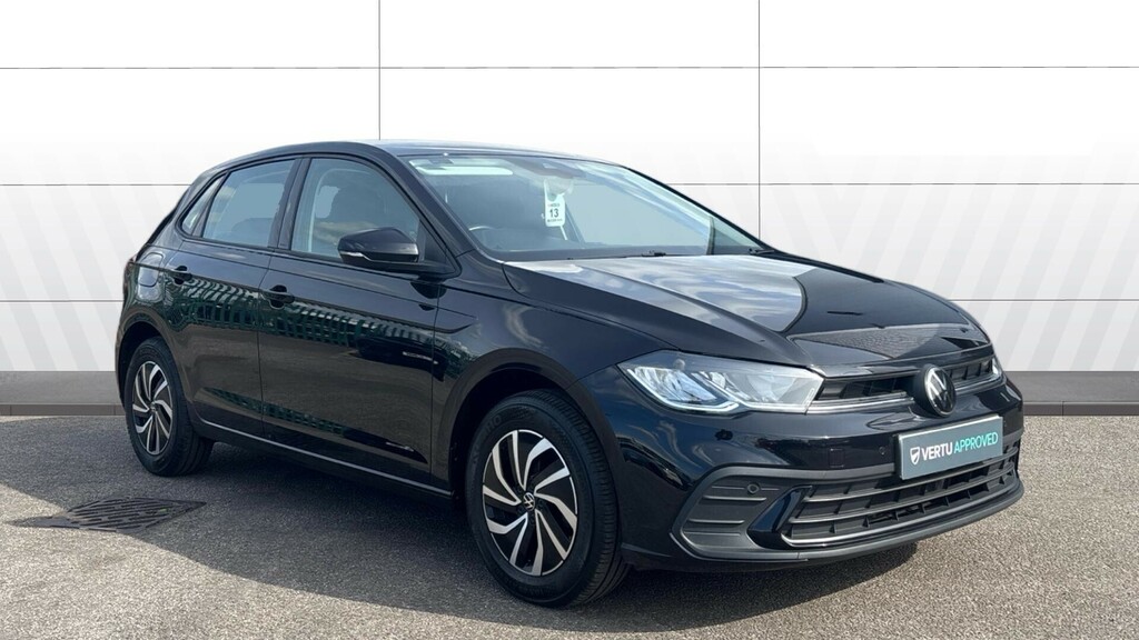 Volkswagen Polo Life Black