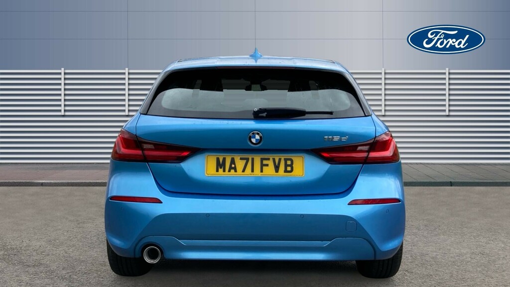 BMW 1 Series Se Blue #6