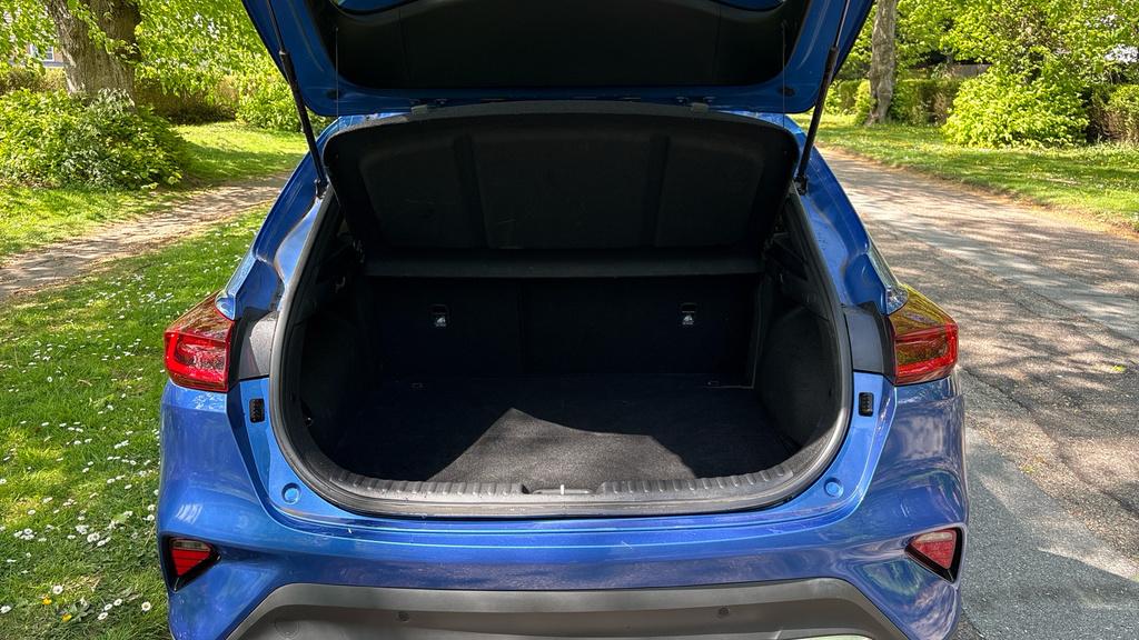 Kia Xceed 3 Blue #4