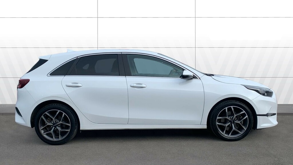 Kia Ceed 3 White #5