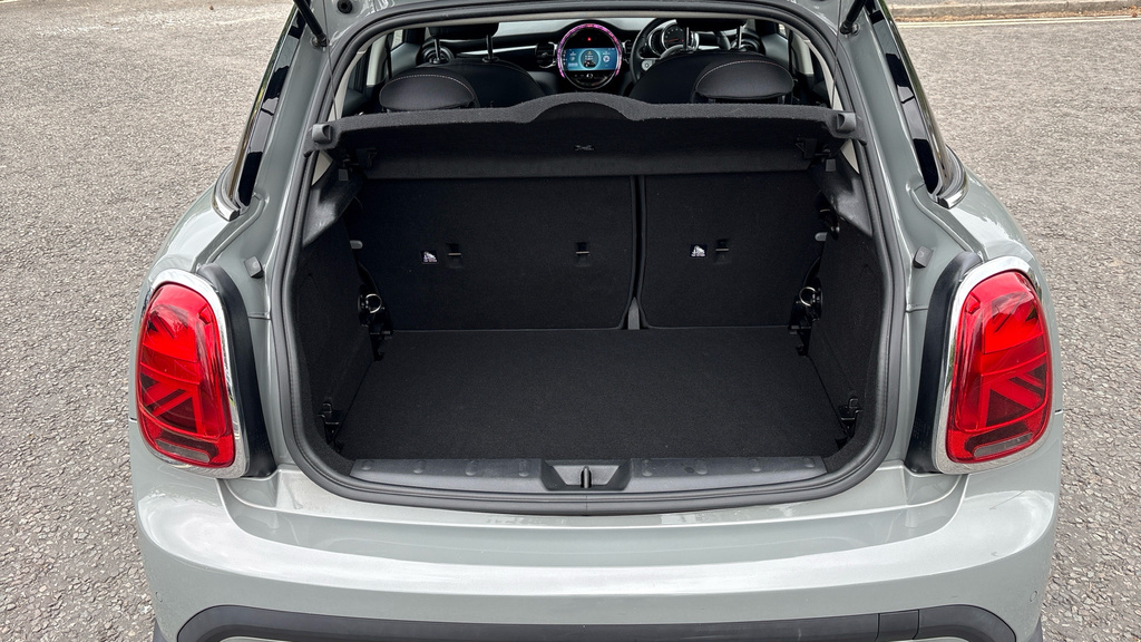 Mini Hatch Cooper Classic MJ22UVB Grey #4