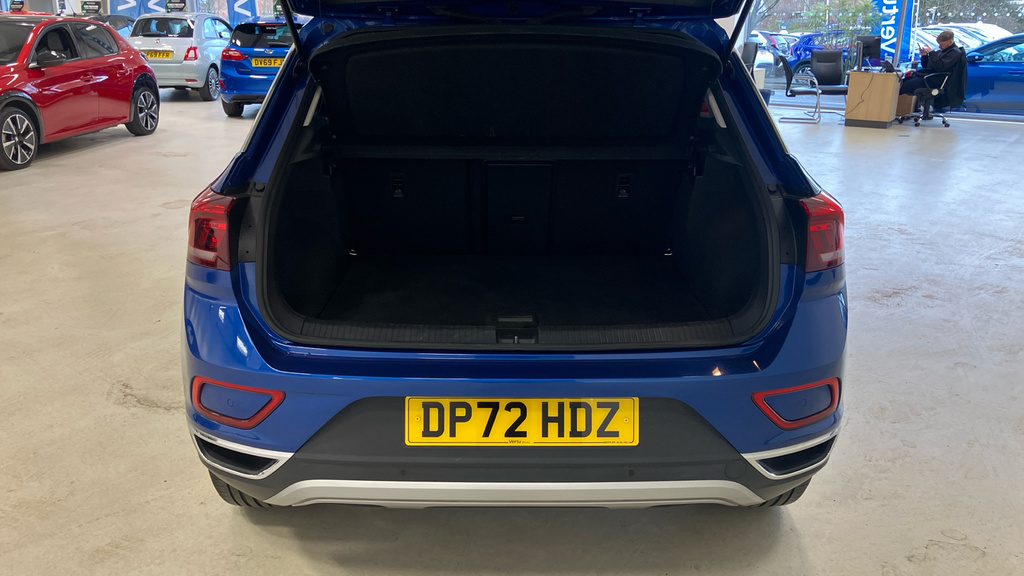 Volkswagen T-Roc Style DP72HDZ Blue #4