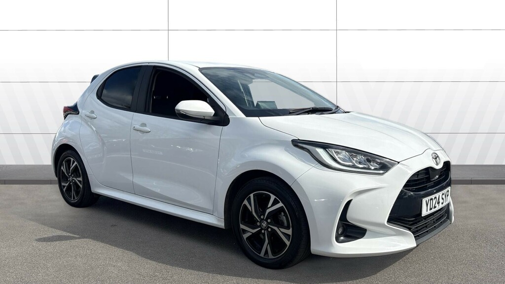 Toyota Yaris Design White