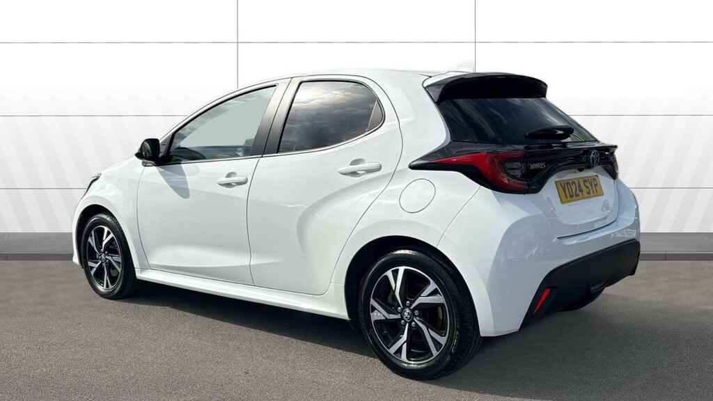 Toyota Yaris Design YD24SYP White #2