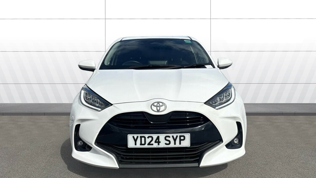 Toyota Yaris Design YD24SYP White #3