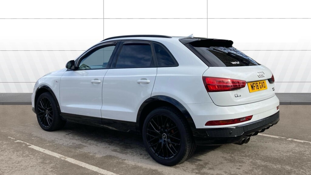 Audi Q3 Black Edition White #2
