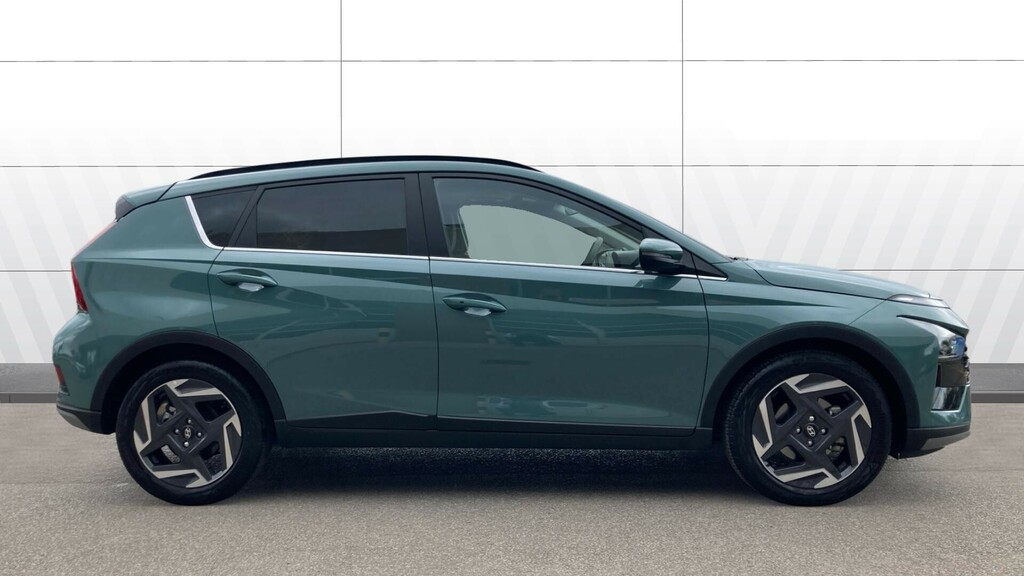 Hyundai Bayon Ultimate Green #5