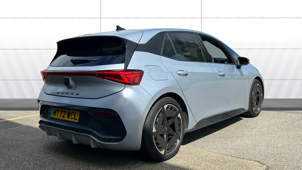 Cupra Born V3 Silver #2