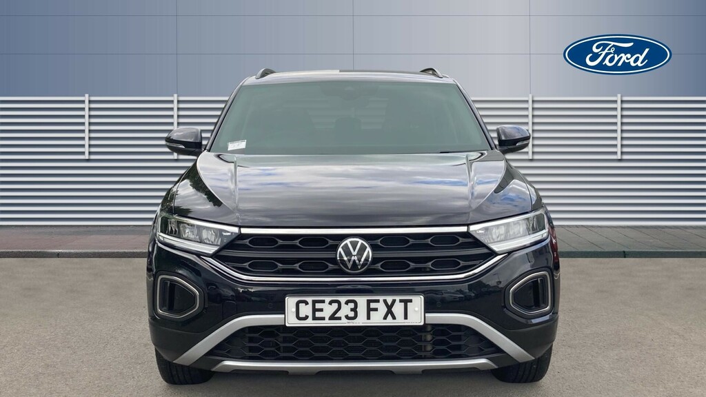 Volkswagen T-Roc Life CE23FXT Black #3
